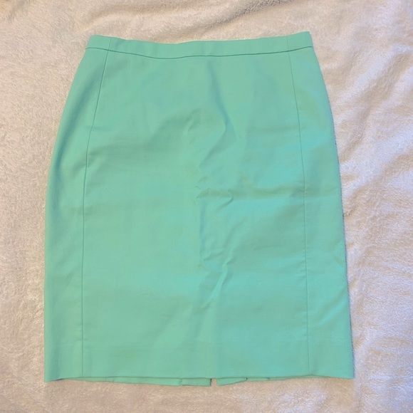 Jcrew 2P mint skirt. Worn once. Folded neatly in drawer since. Smoke free home - Picture 4 of 6